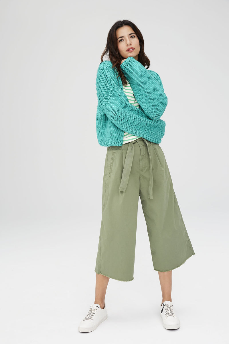Colonia Cropped Cardi (Knit)