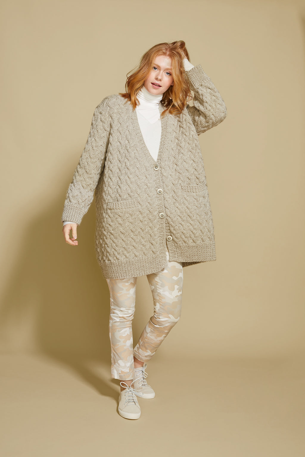 Dotsdale Cardigan (Knit) – Lion Brand Yarn