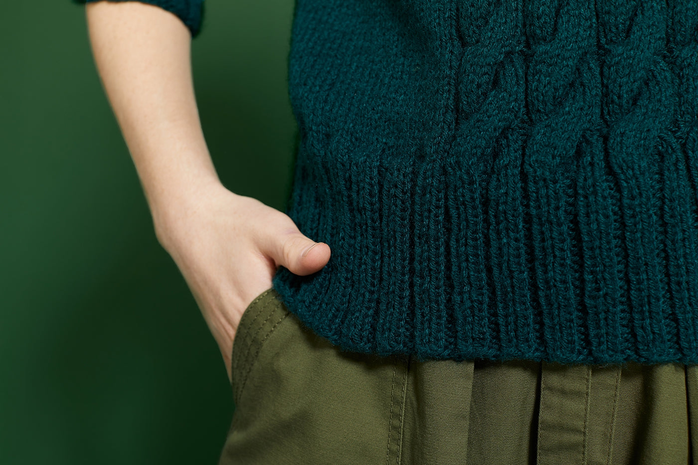 Flagford Turtleneck (Knit) – Lion Brand Yarn