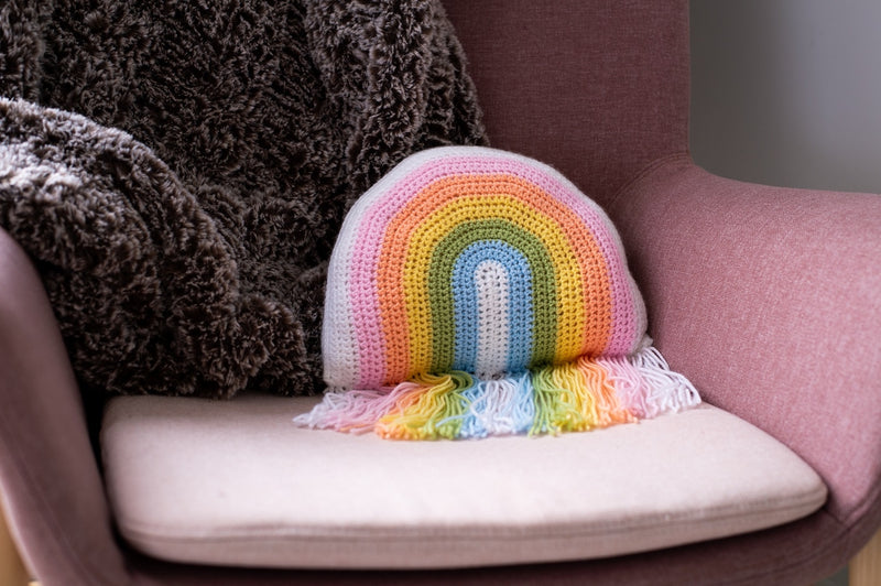 Rainbow Pillow (Crochet) - Version 1