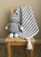 Cat Blanket (Crochet) thumbnail