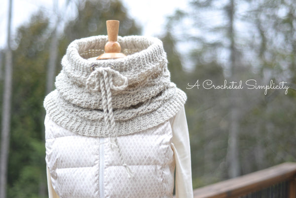 Crochet Kit - Timeless Cabled Cowl