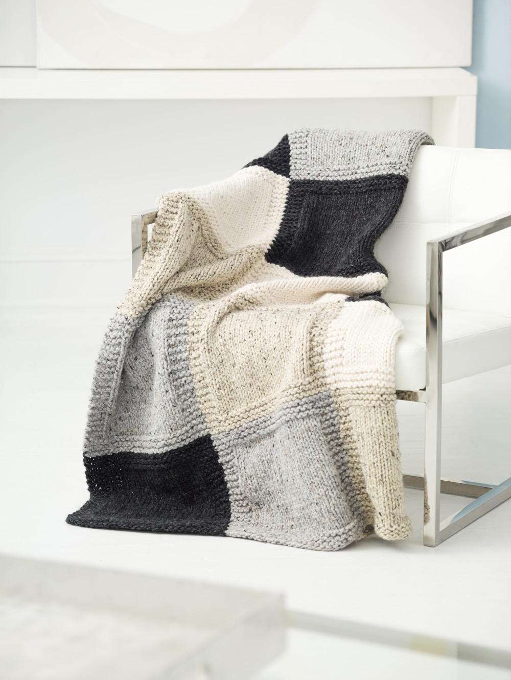 Urban Grid Afghan