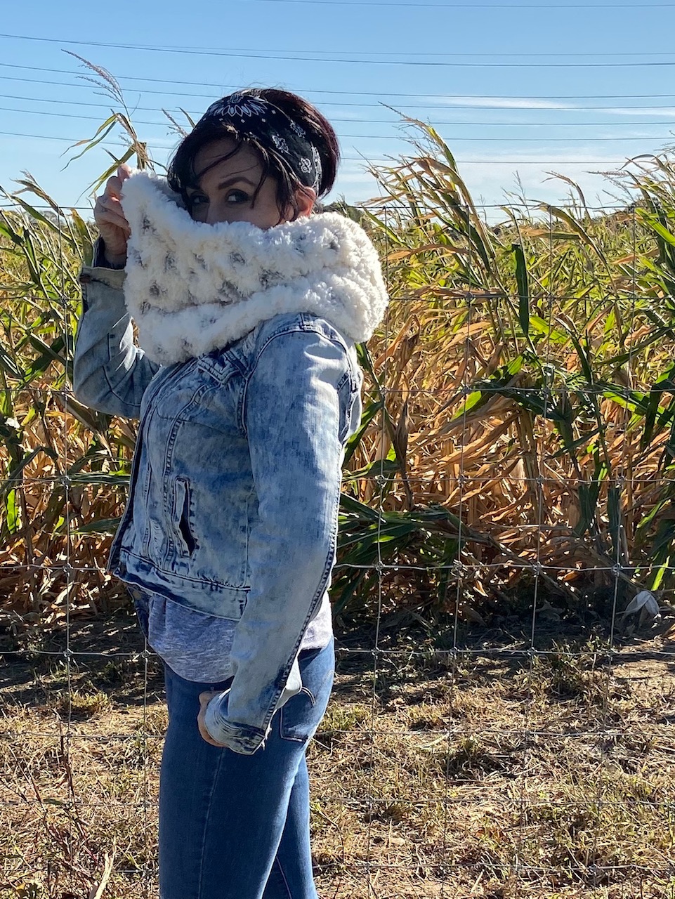 Faux Fur Snowy Owl Cowl Detail