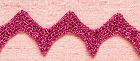 Crochet Trim: Interlaced Edge