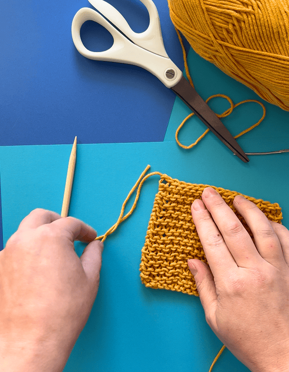 Knit Stitch Step 5